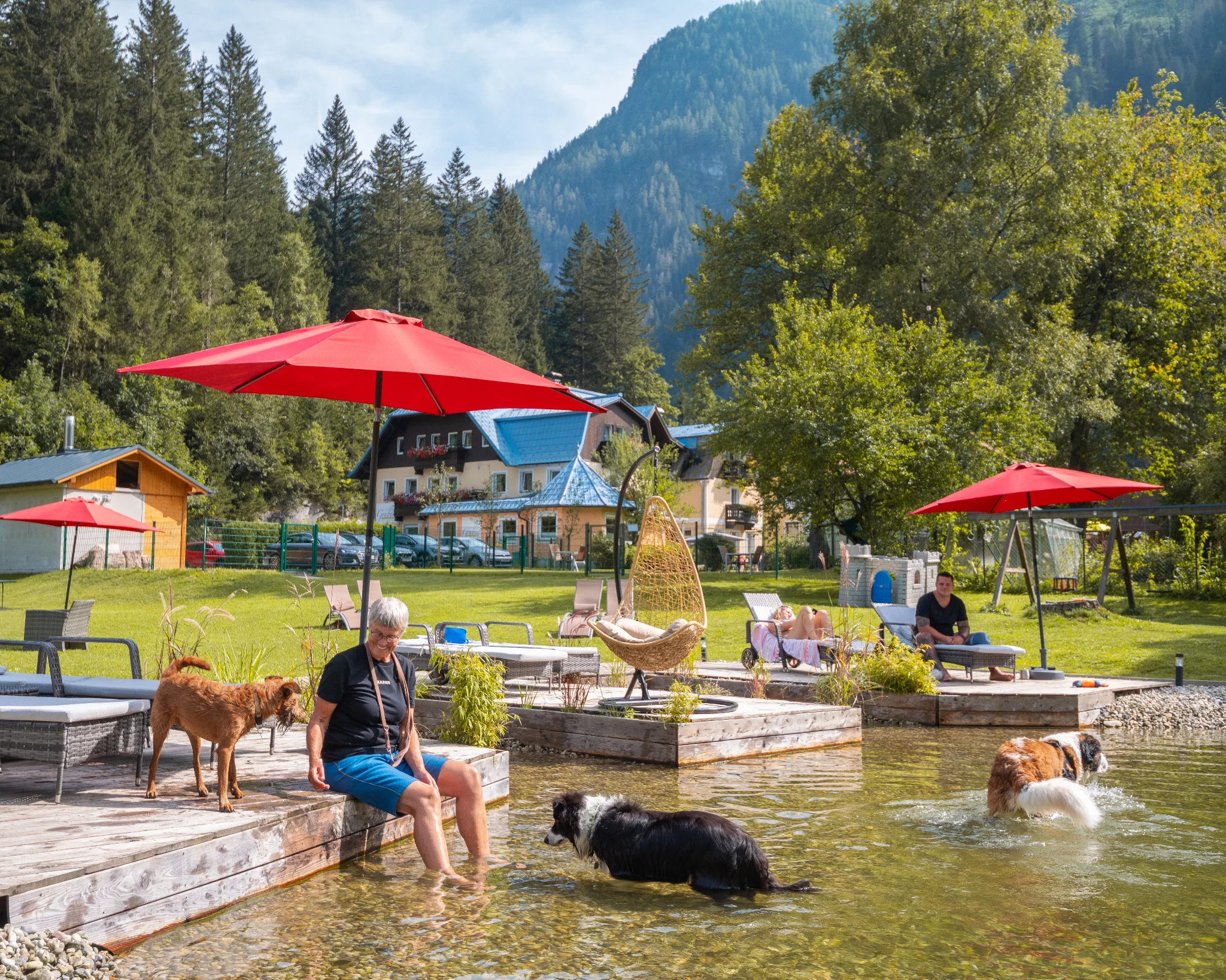 Der wohl schönste Hundebadeteich der Alpen – Urlaub mit Hund in Österreich im GRUBERS Gastein