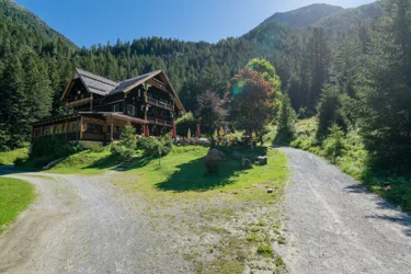 Kötschachtal mit Hund – Himmelwandhütte und Alpengasthof Prossau