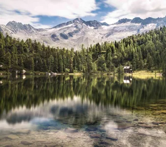 Reedsee – märchenhafter Bergsee, Wanderung mit Hund
